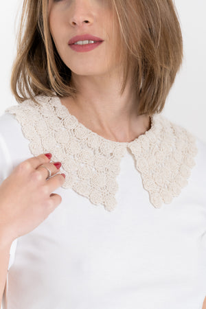 T-SHIRT CON COLLETTO RICAMATO FIORENZA AMADORI R2702
