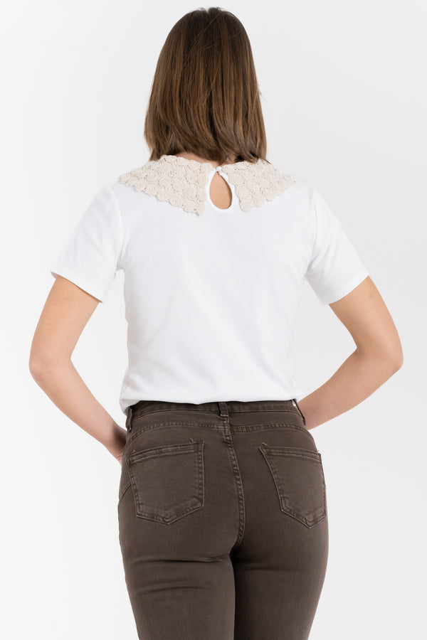 T-SHIRT CON COLLETTO RICAMATO FIORENZA AMADORI R2702