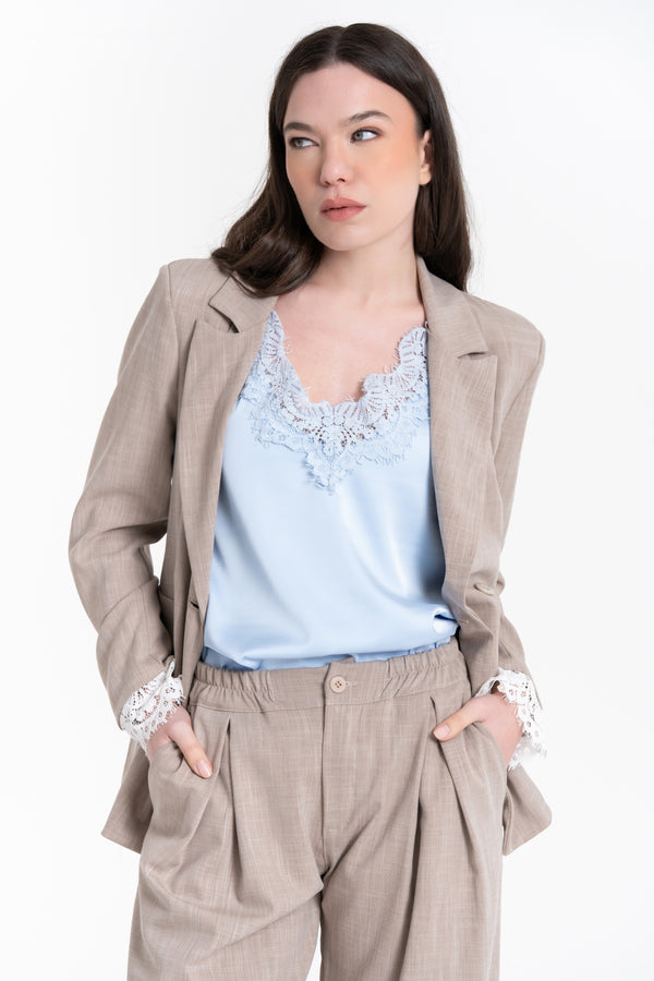 TOP IN RASO CON PIZZO FIORENZA AMADORI MM357.880