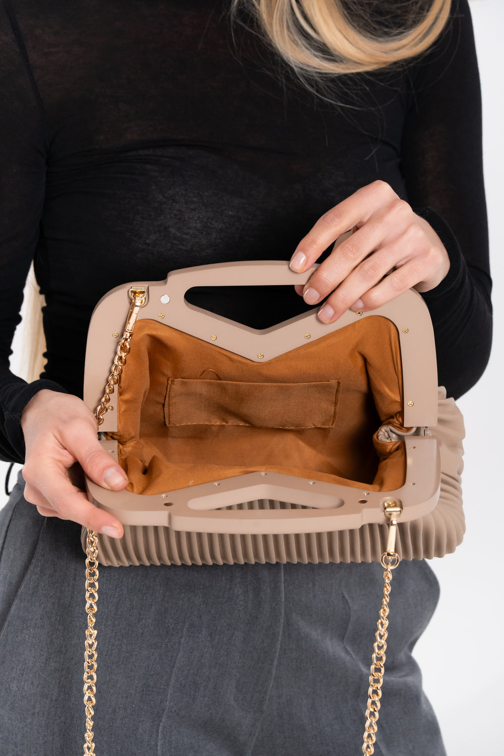 BORSA PLISSETTATA FIORENZA AMADORI FF27334