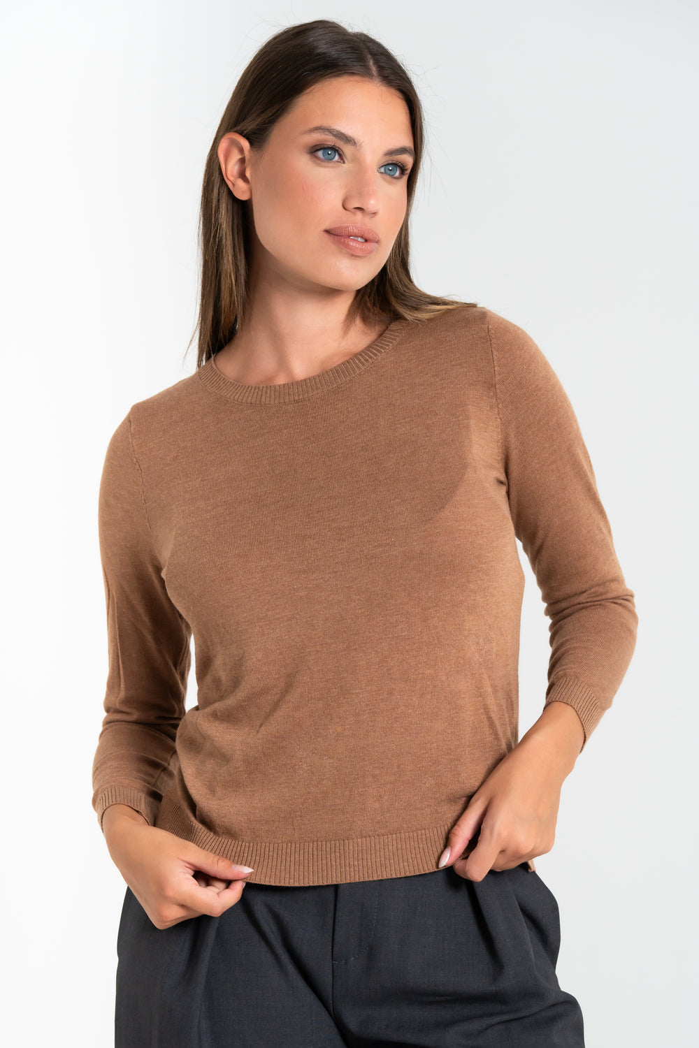 MAGLIONE DONNA CASCHEMIRE E VISCOSA FIORENZA AMADORI FC003