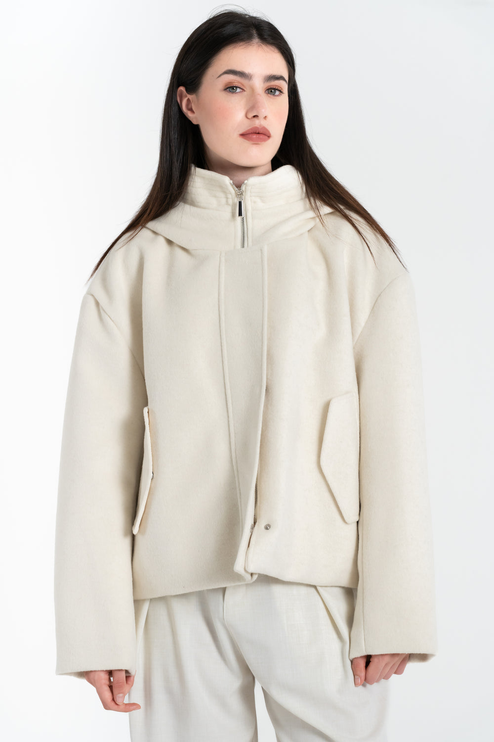 CAPPOTTO DONNA CORTO CON CAPPUCCIO FIORENZA AMADORI G6856